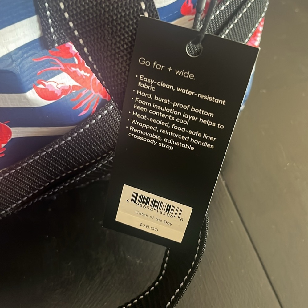 *NWT* Scout Cool Horizons Cooler Bag in 🦞 Catch of the Day print 🦞 - Picture 4 of 4